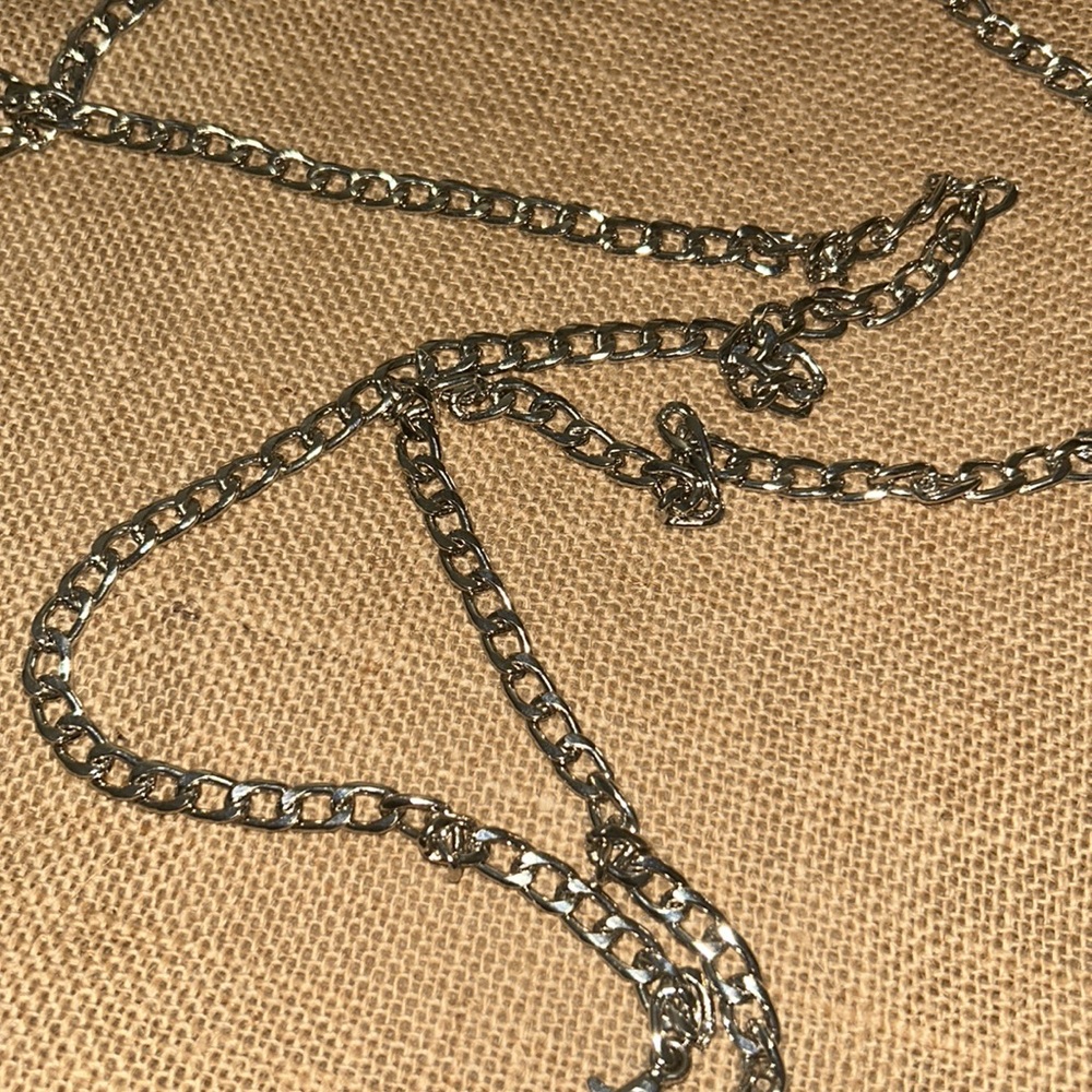 Purse strap/chain with clips on each end.. - Picture 5 of 6